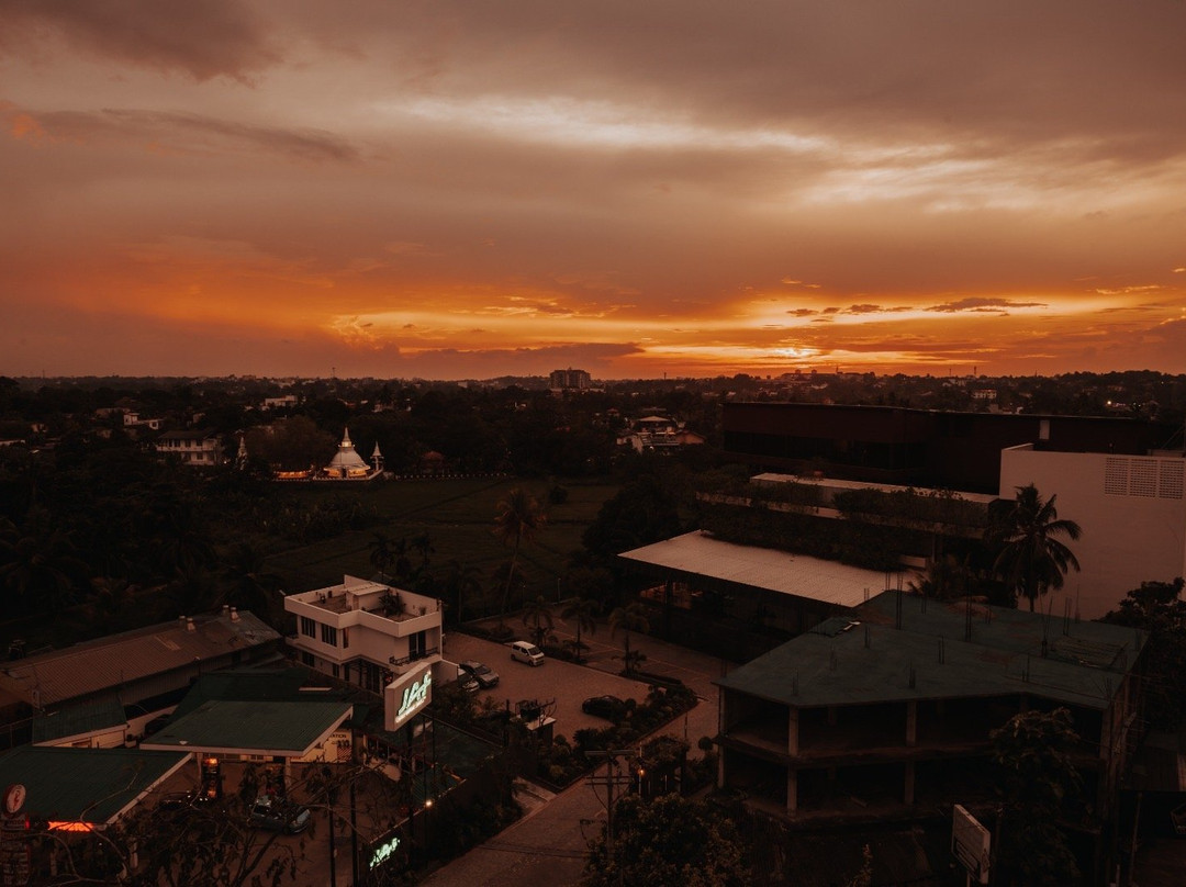 Quest Colombo Residencies