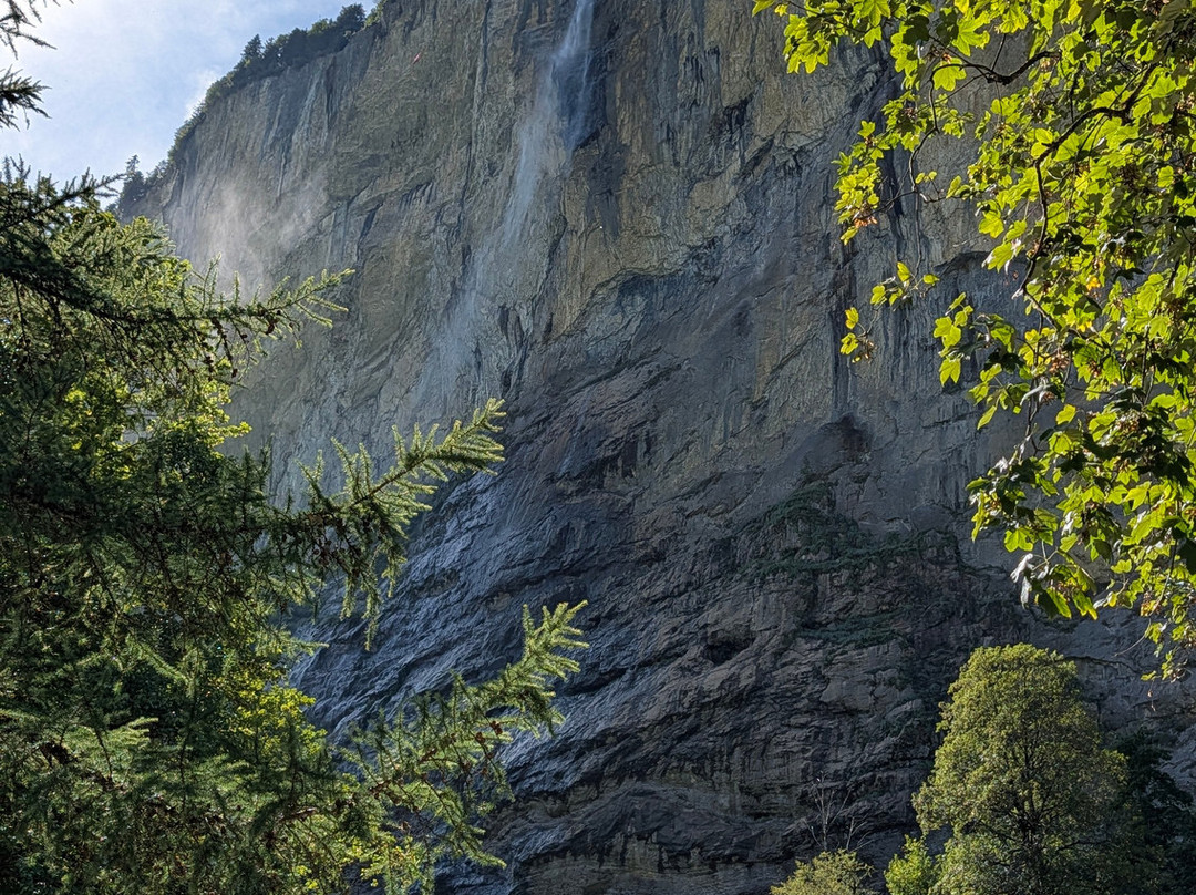 Staubbach Waterfall-劳特布龙嫩必去景点