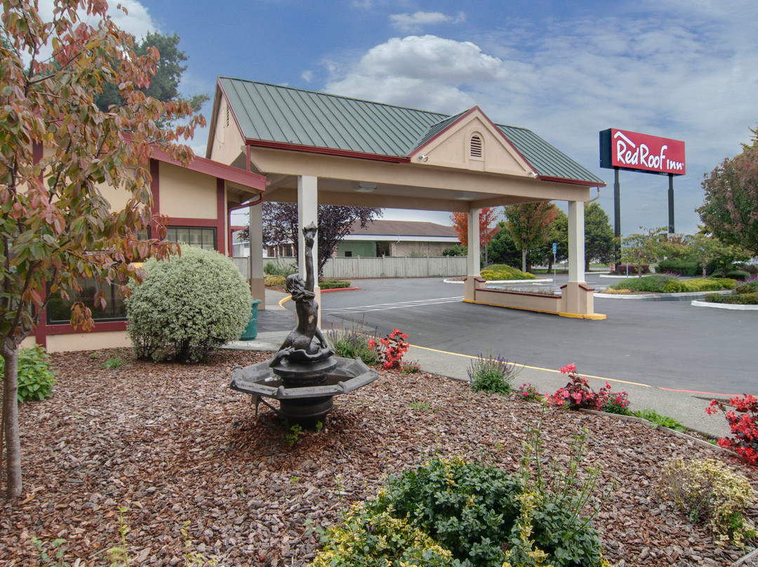 Red Roof Inn Arcata
