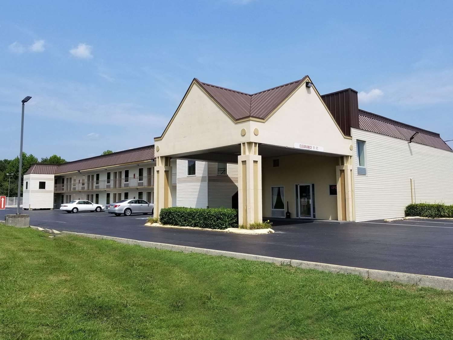 Americas Best Value Inn Manchester, TN-官方