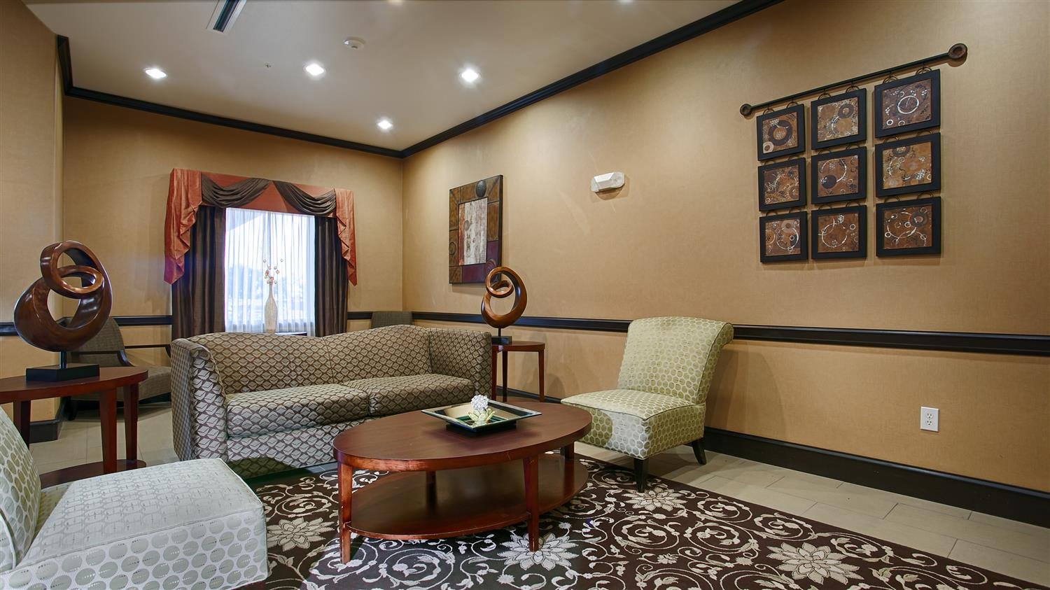 Best Western Plus Texoma Hotel & Suites-官方