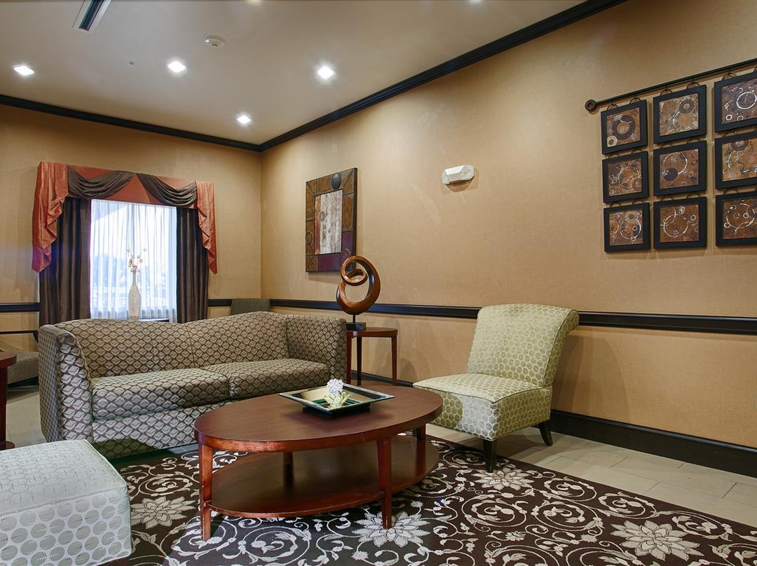 Best Western Plus Texoma Hotel & Suites主图