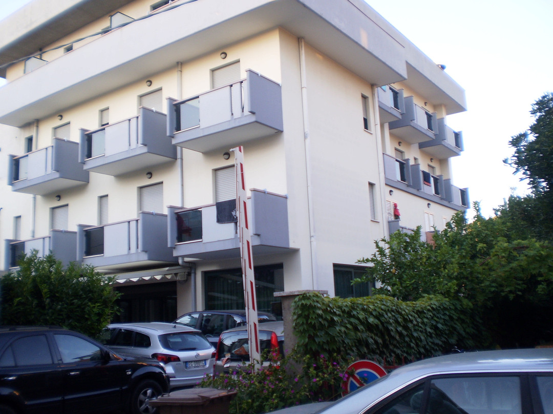 罗塞托德利亚布鲁齐酒店住宿-La Perla B&b Hotel