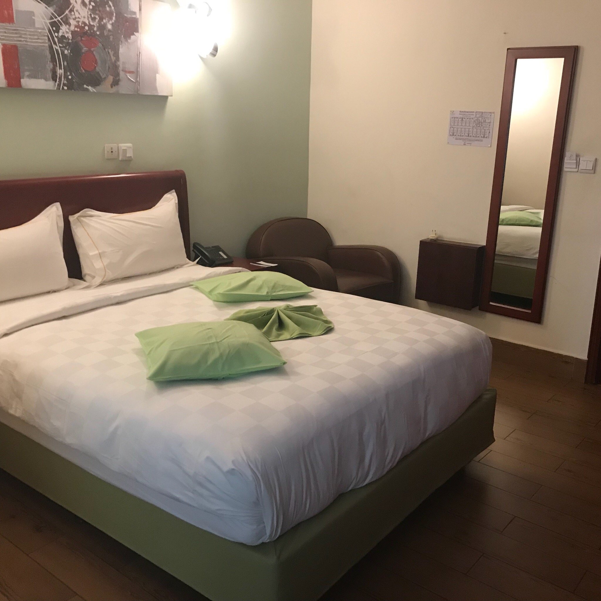 Hotel La Falaise-官方