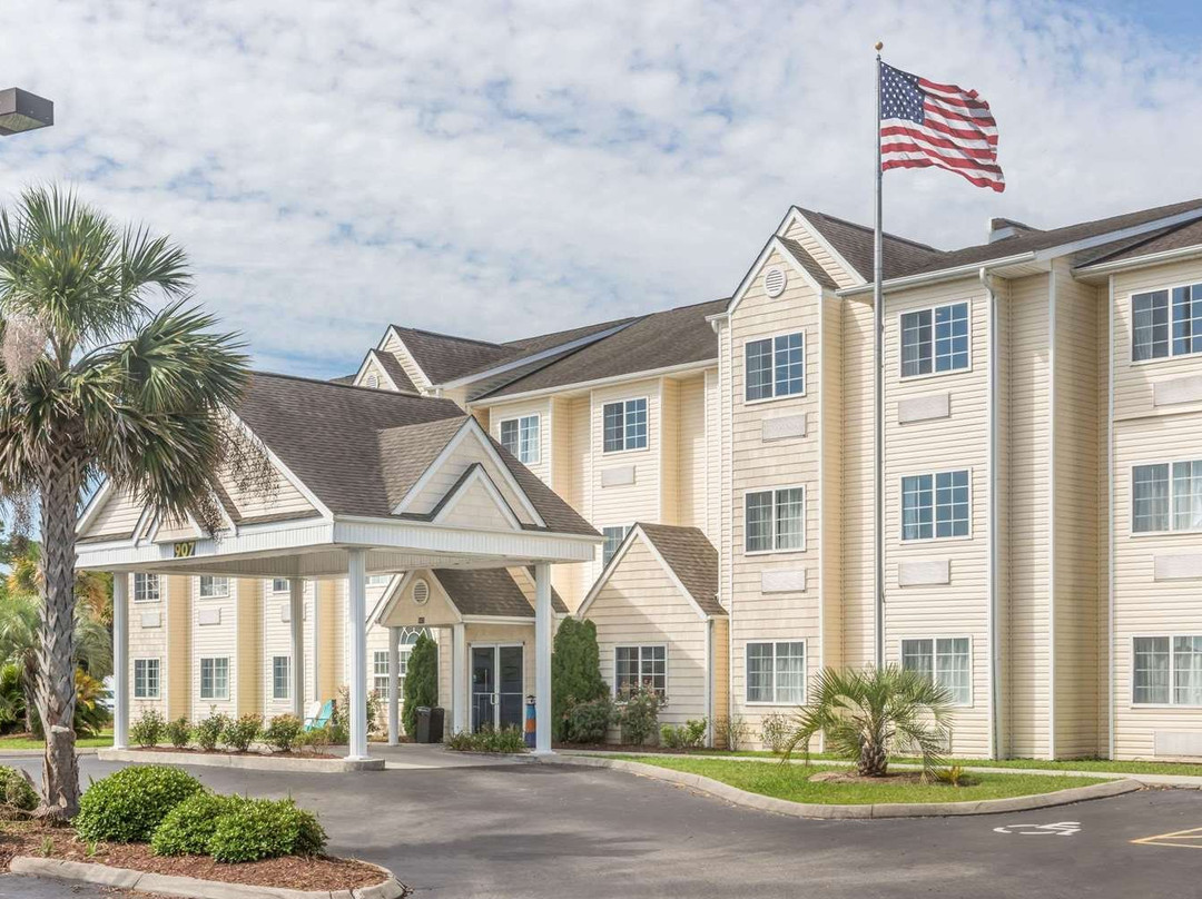 Microtel Inn & Suites by Wyndham Carolina Beach