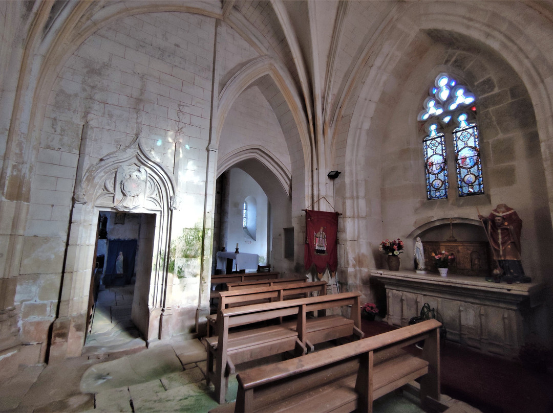 Église Saint-denis De Rivarennes