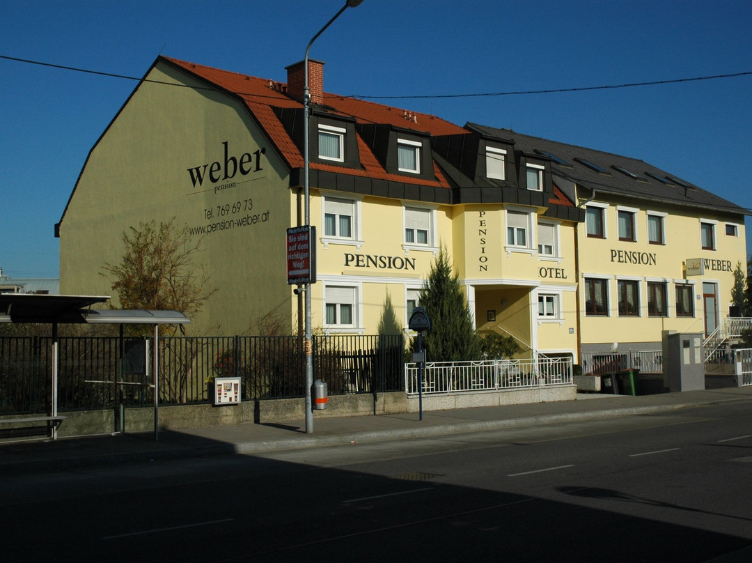 Gross-Enzersdorf酒店住宿-Pension Weber