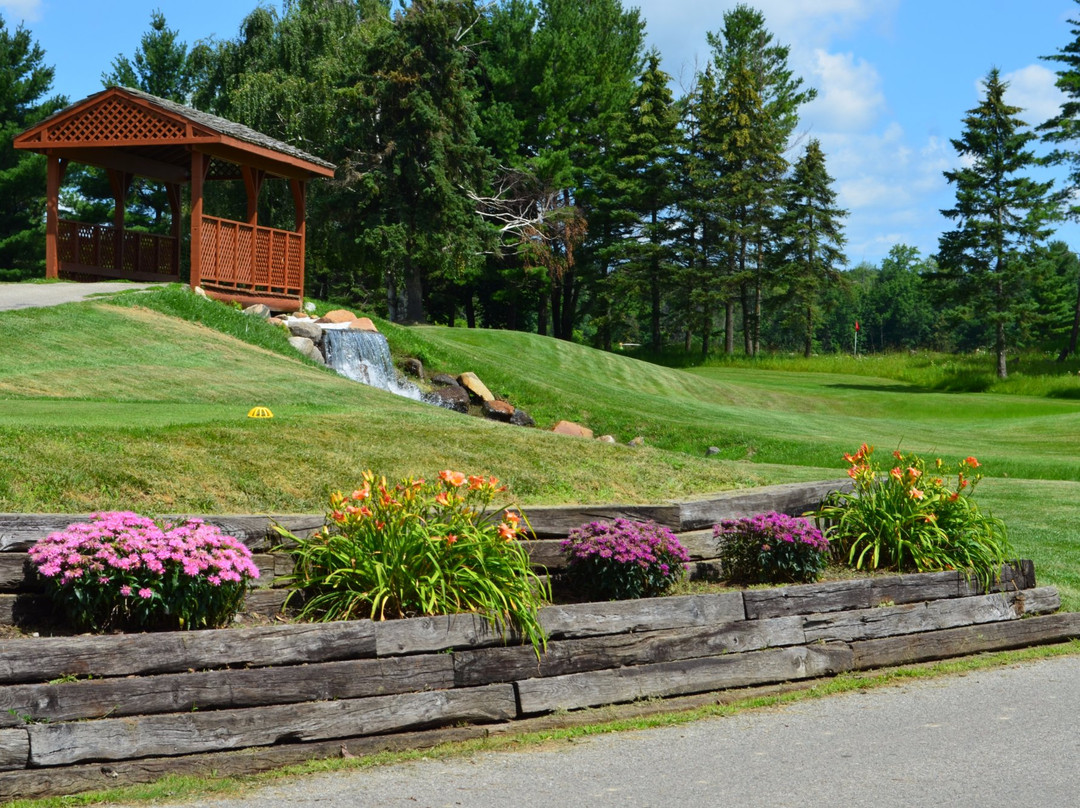 Lakeview Hills Golf Resort景点图片