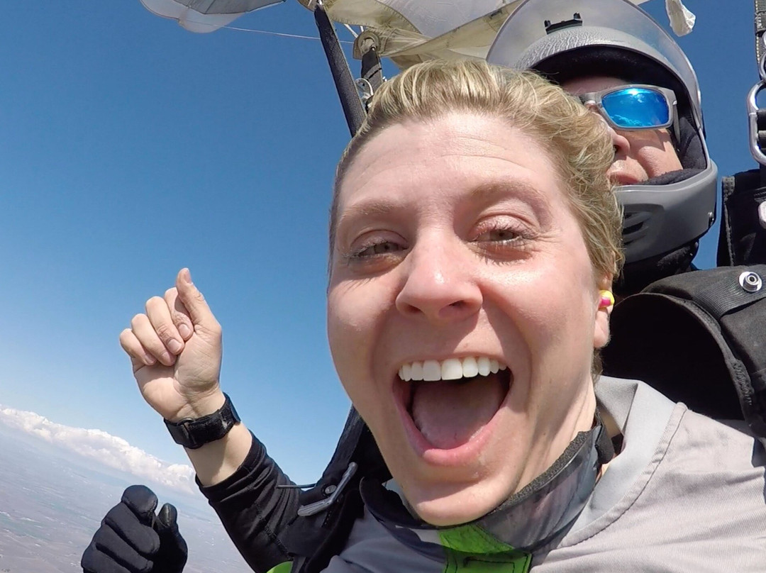 Rattlesnake Mountain Skydiving景点图片