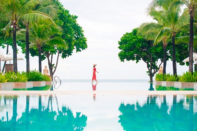 利亚纳温泉度假酒店主图