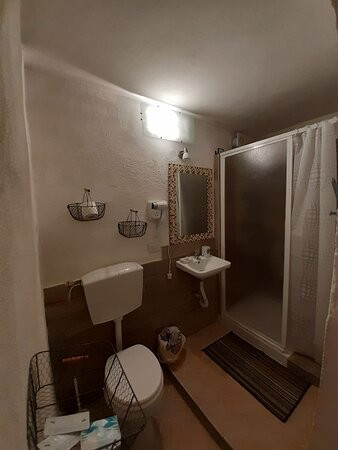 洞穴住宿加早餐酒店主图