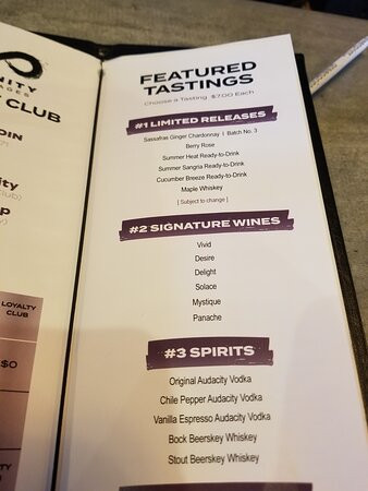Infinity Beverages Winery & Distillery-欧克雷尔必去景点