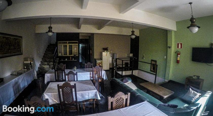 Hotel Queluz Ltda