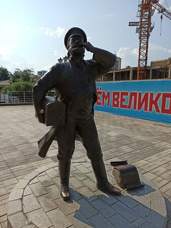 Monument to the Verkhneudinskiy Kupets景点图片