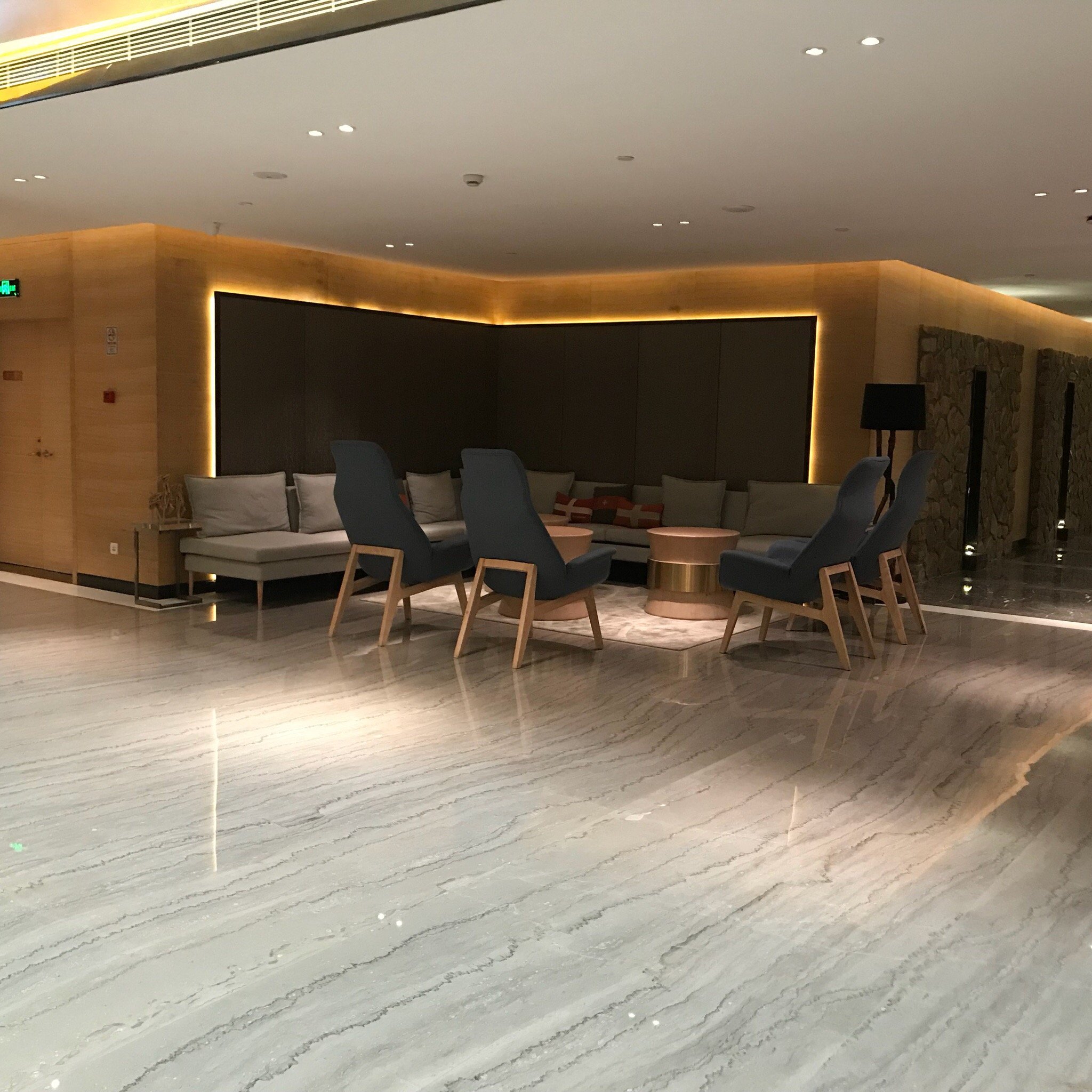 穗和瑞斯丽酒店（广州白云国际机场T3航站楼人和地铁站店）-商务中心/多功能厅