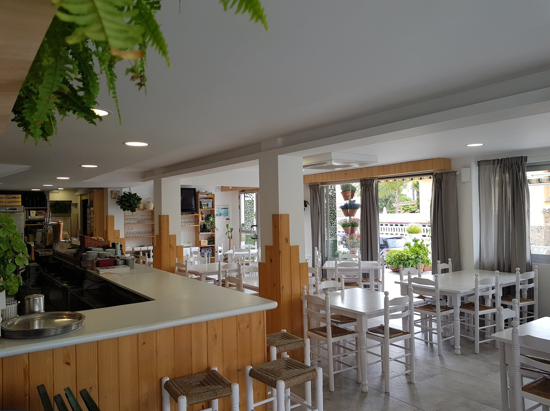 La Pobla de Farnals餐馆和美食-El Galeon