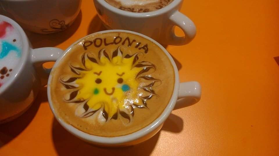 Pika Tapes Polònia