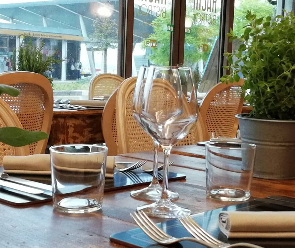 Hachi Bistrot