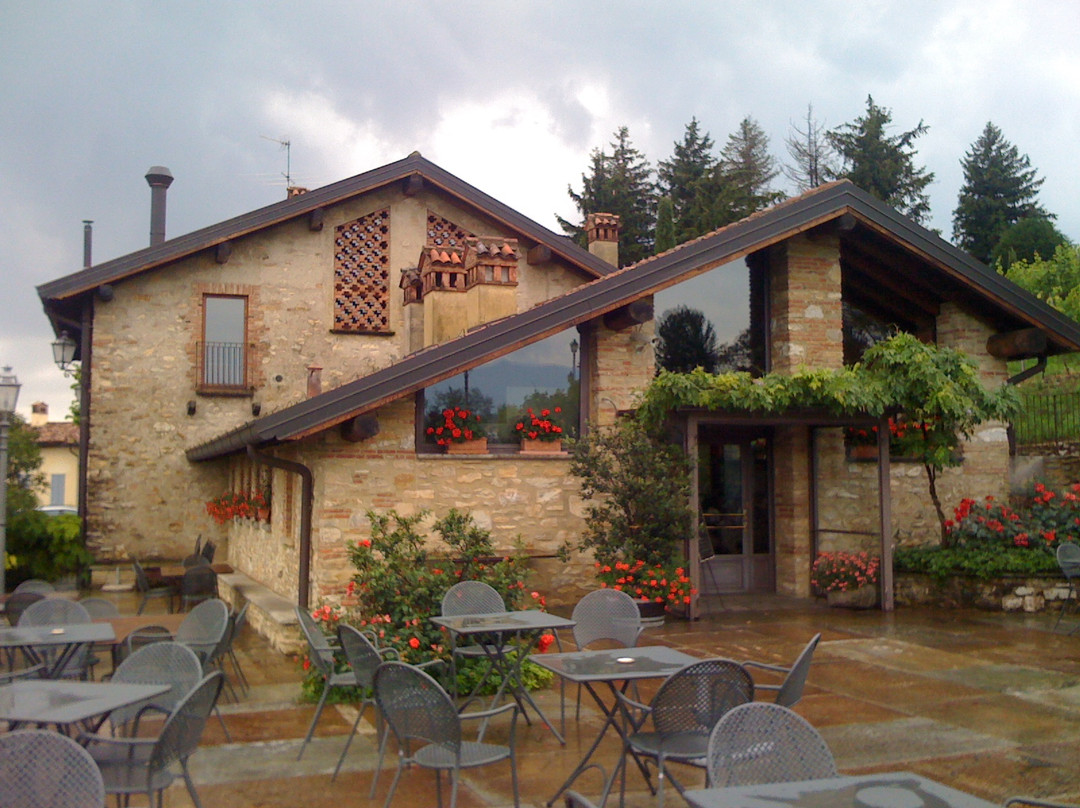 Montevecchia餐馆和美食-Terrazze di Montevecchia