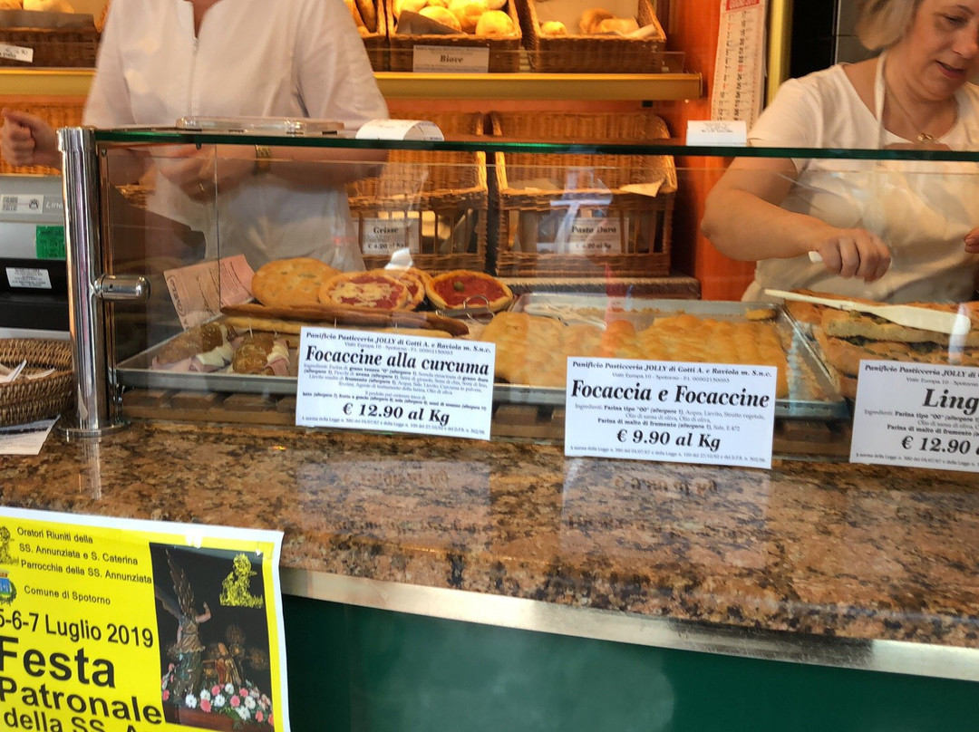 Tosse餐馆和美食-Jolli 4 Pasticceria panetteria