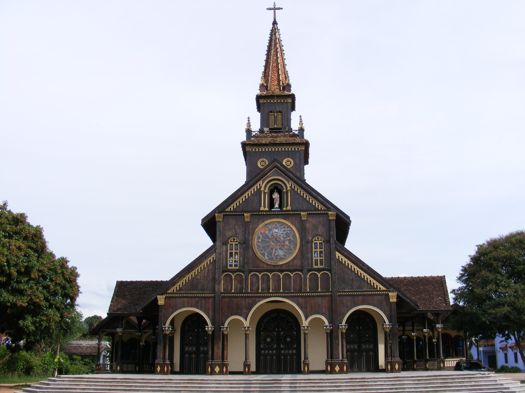 Wooden Church-昆嵩必去景点