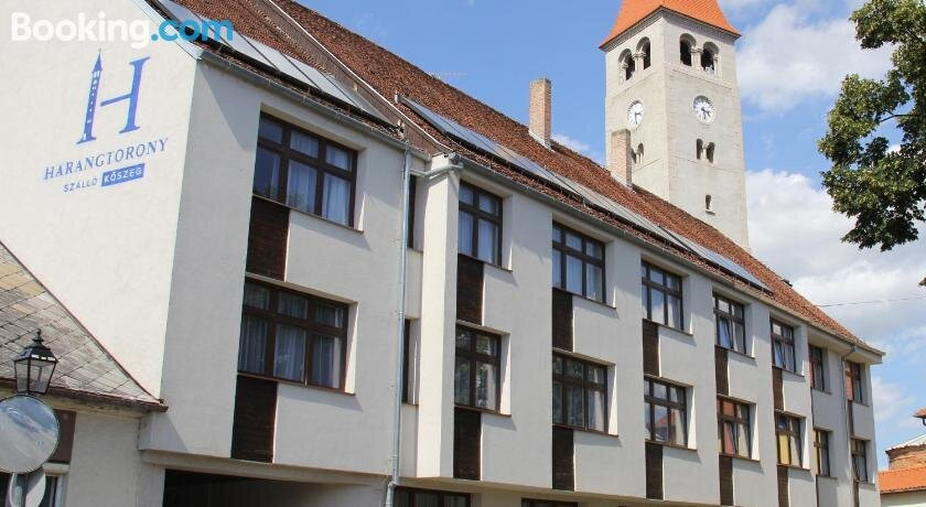 Harangtorony Szallo主图