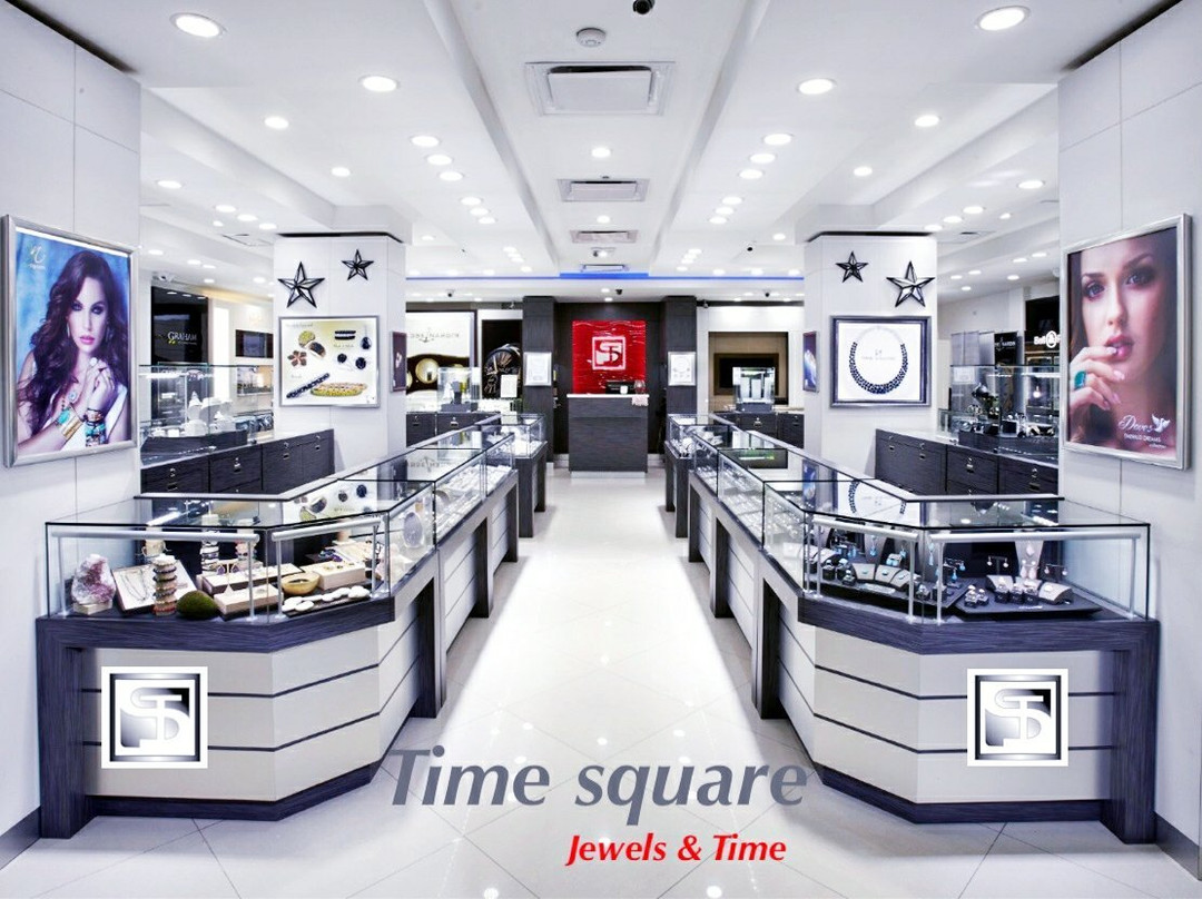 Time Square Aruba-棕榈/鹰海滩必去景点