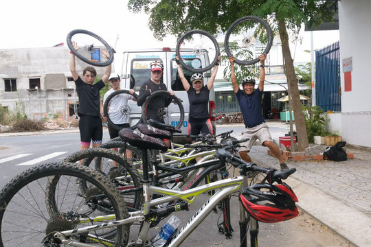 Vietnam Bicycle Tours-胡志明市必去景点