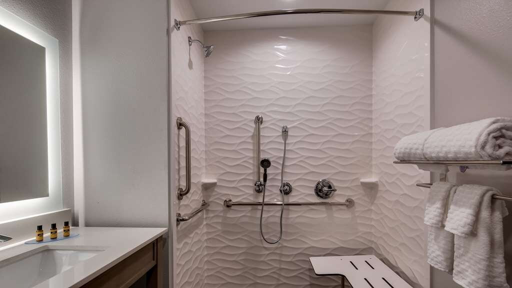 Best Western Plus Mid County主图