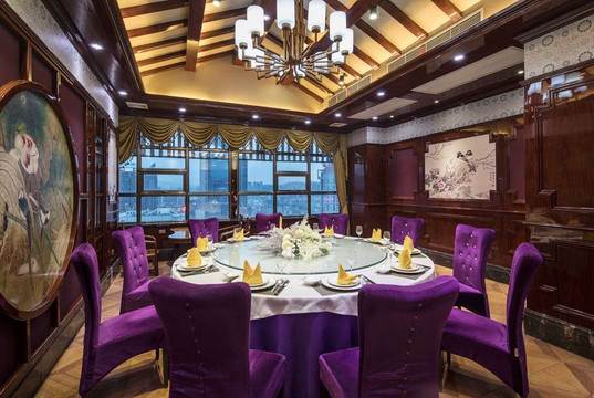 万德华美达安可酒店主图