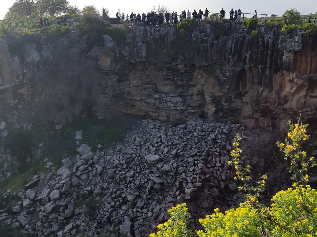 Ayit Water fall-Katzrin必去景点