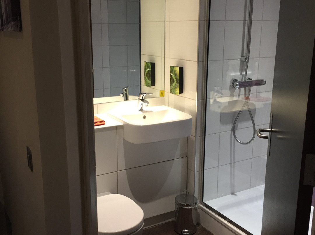 Premier Inn Leek Town Centre主图