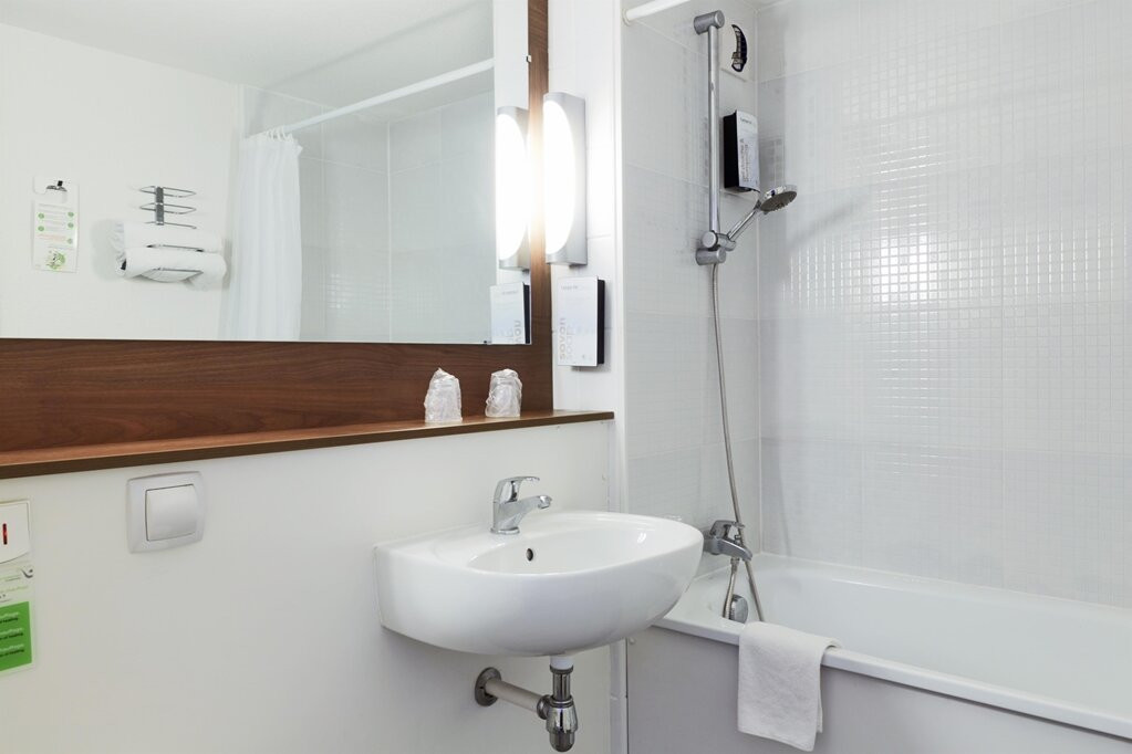 Campanile Lille Ouest - Lomme主图