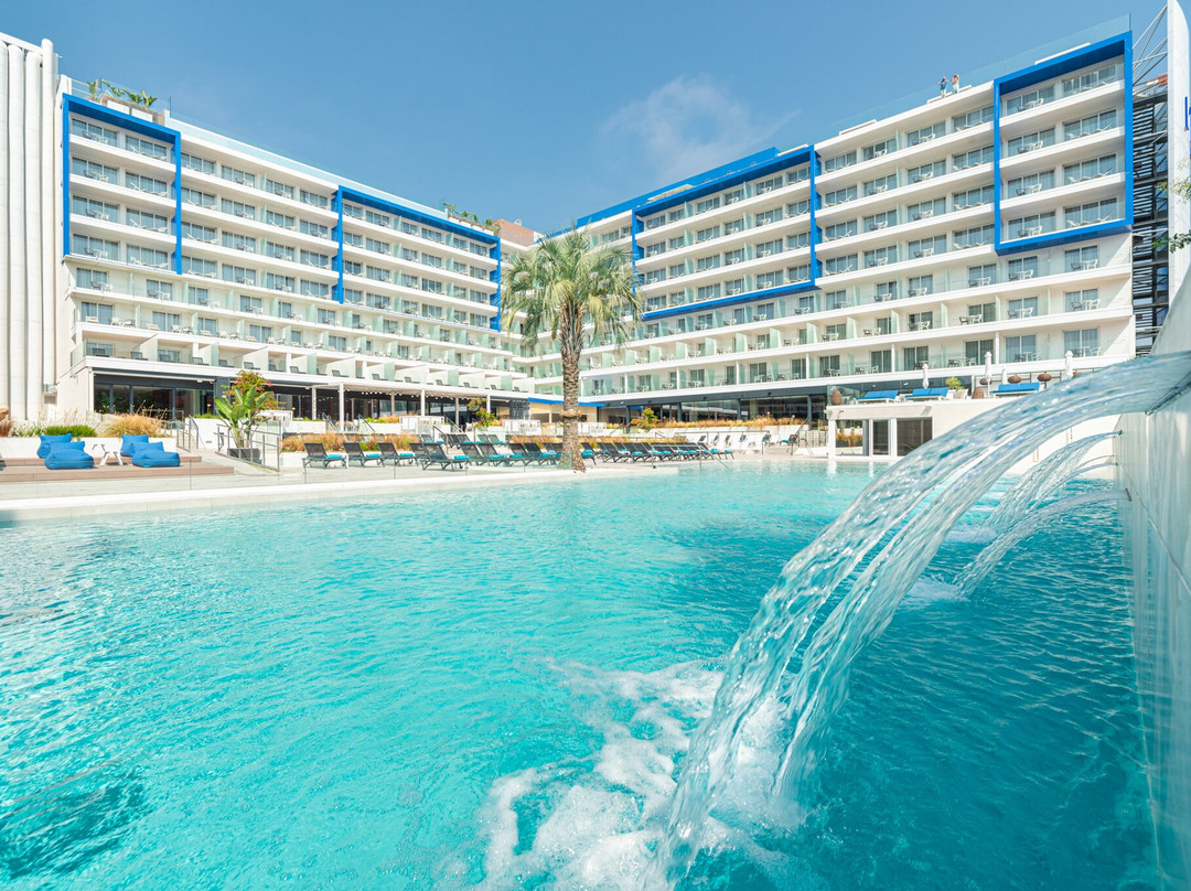 犹兰特德玛酒店住宿-L'Azure Hotel