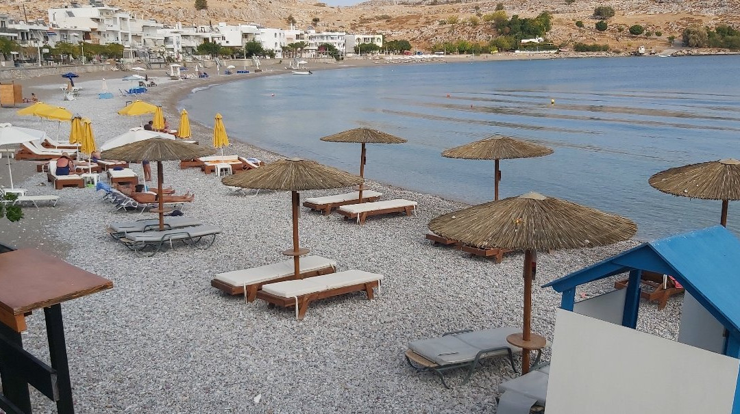 Charaki Beach-Charaki必去景点