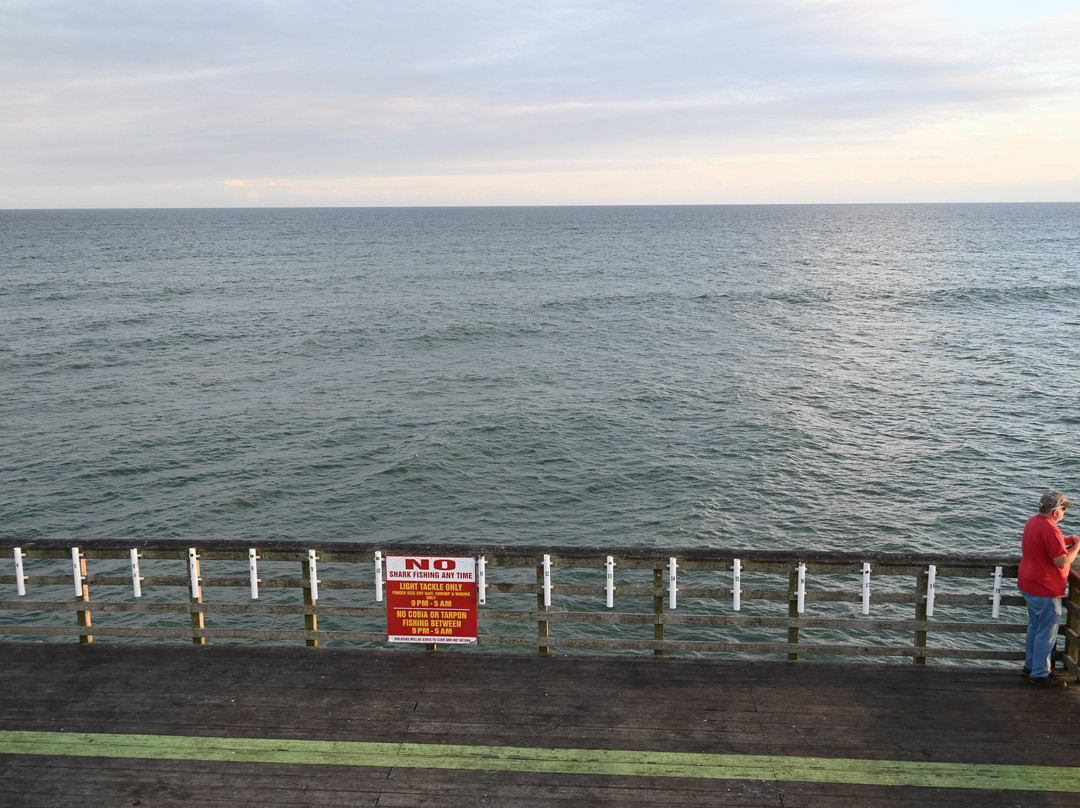 Bogue Inlet Fishing Pier景点图片