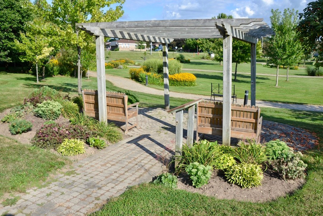 Walkerton Heritage Water Garden景点图片