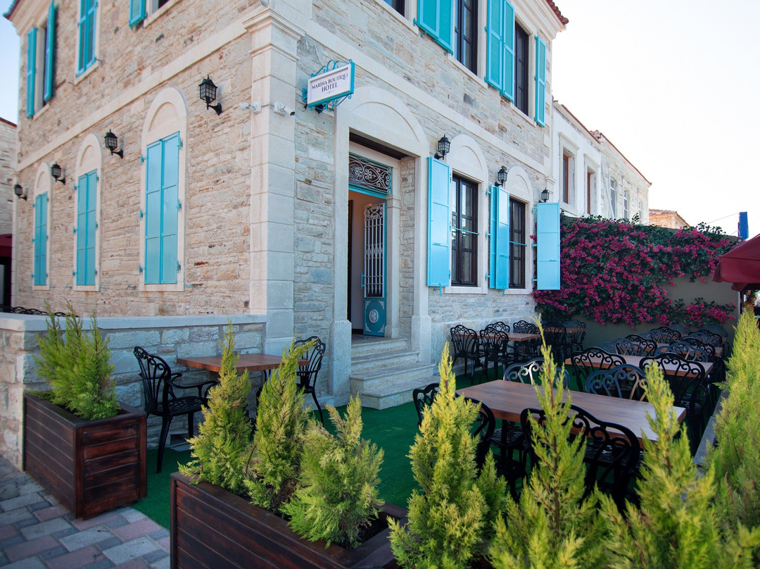 Marina Foca Hotel