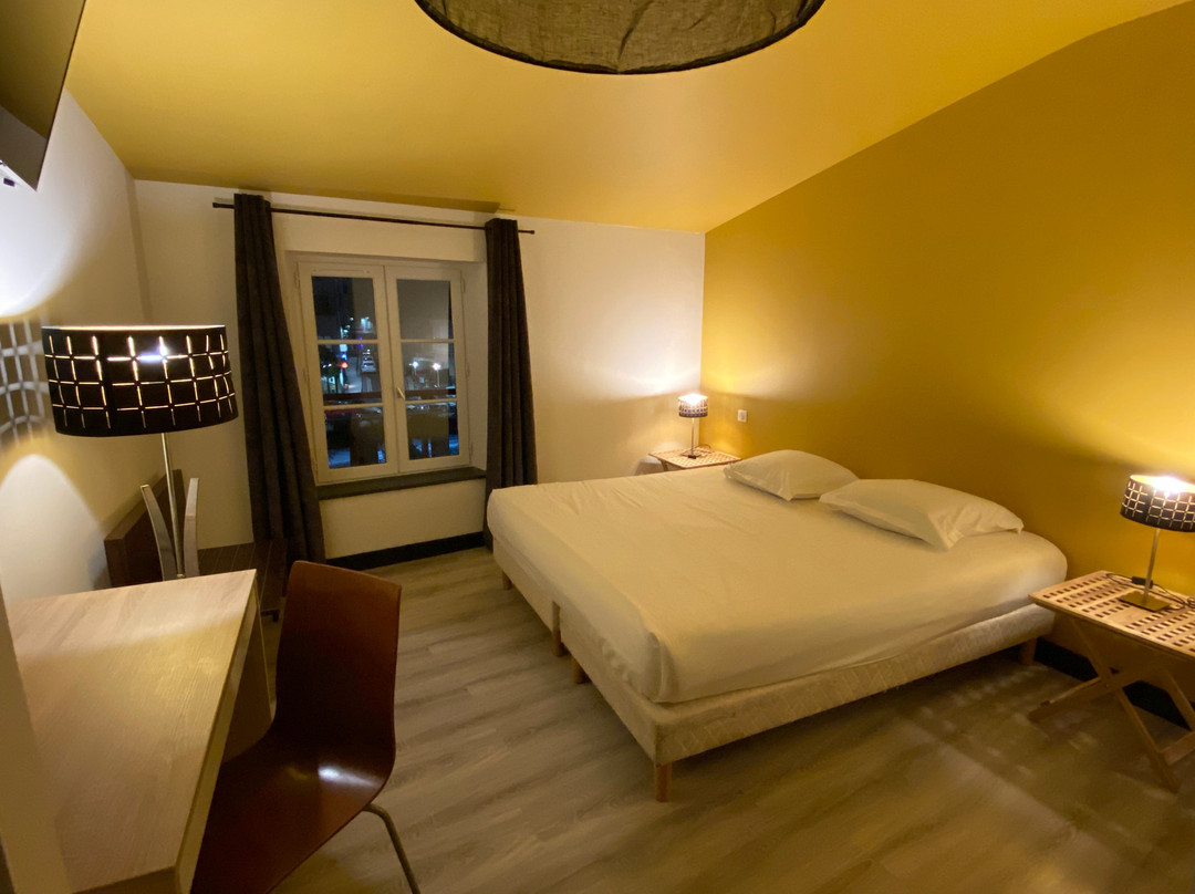 Le Miredames Hôtel-Bar主图