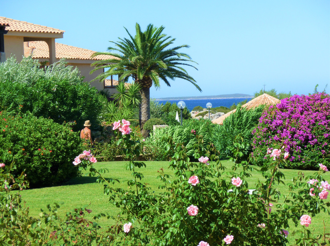 Baia De Bahas Apartments主图