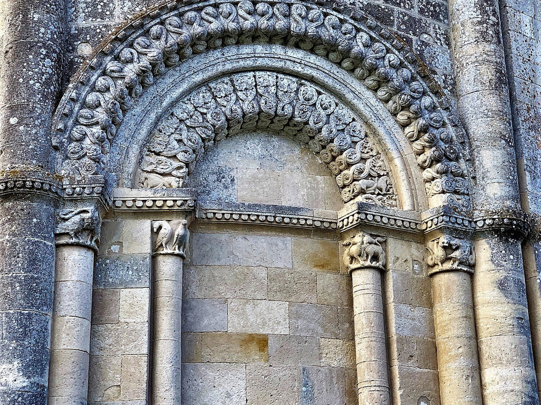 Église Saint-Pierre de Marestay景点图片