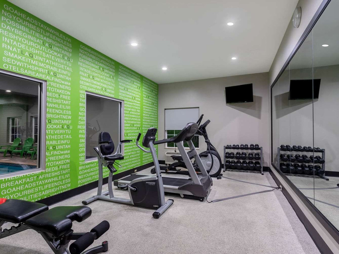 La Quinta Inn & Suites by Wyndham Huntsville Airport Madison主图