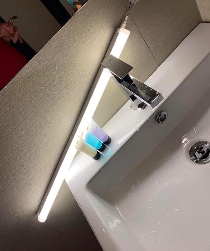 D Elegance Hotel主图