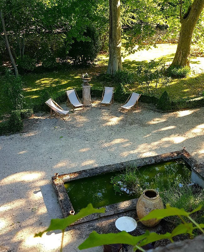 Château de Jouques主图