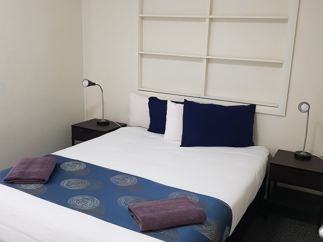 Canberra Ave Villas主图