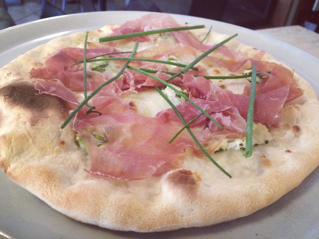 Pizzeria Historia Café