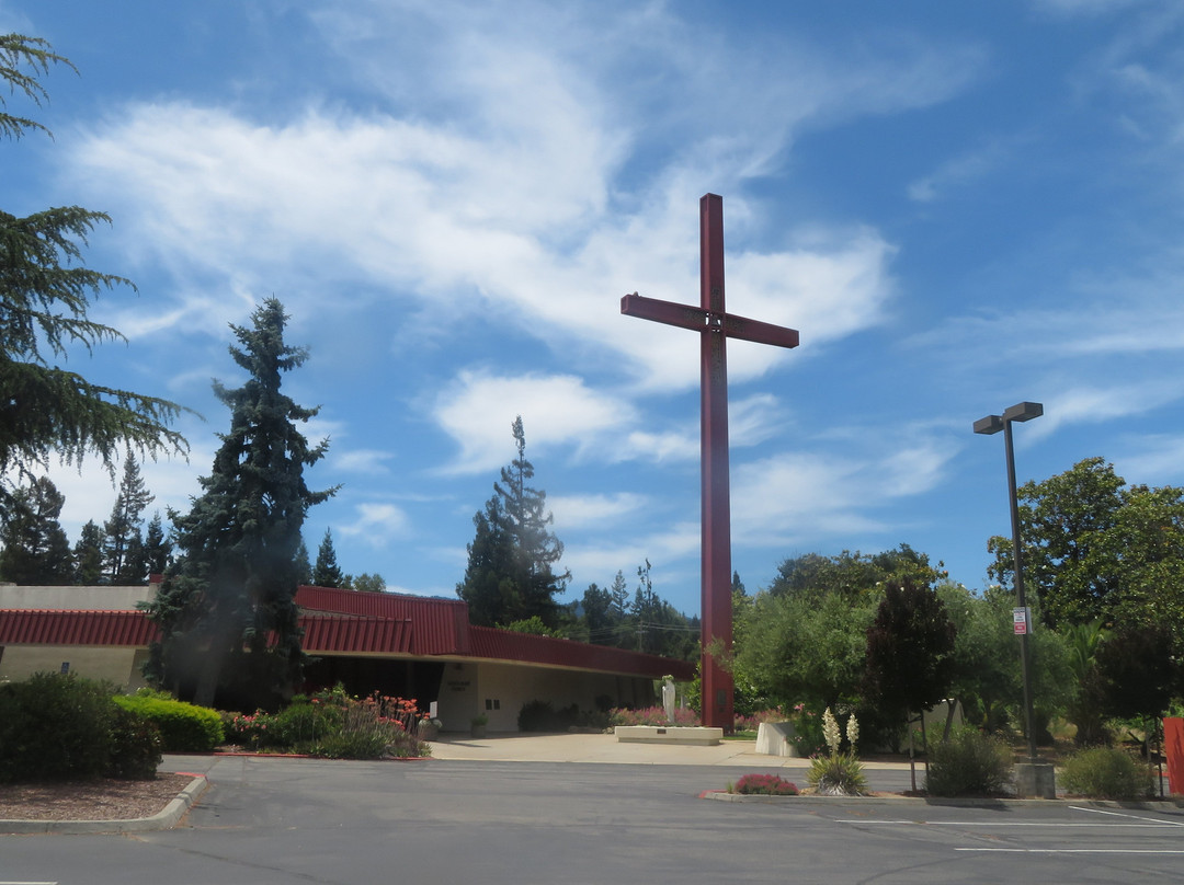 Sacred Heart Parish And School景点图片