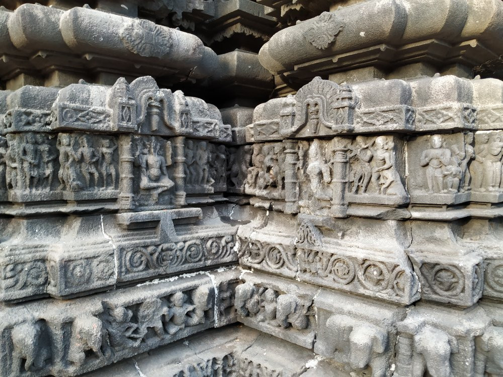 Shri Ambreshwar Shiva Temple, Ambernath景点图片