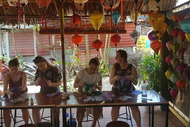 Golden Bridge Both Buddha Hands & Ba Na Hills Tour-Lien Chieu必去景点