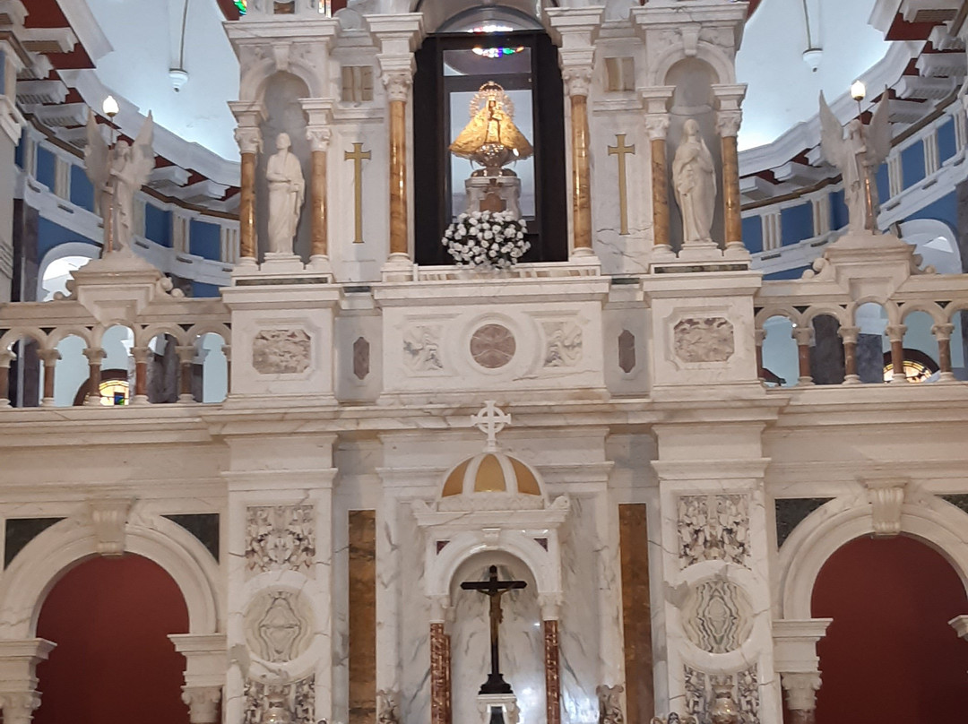 Basilica de la Virgen de la Caridad del Cobre景点图片